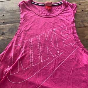 Size XS Pink Nike Muscle Tee